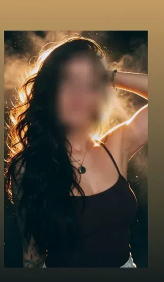 Lara, 37 años