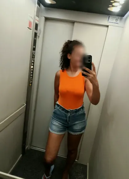 Mónica, 33 años