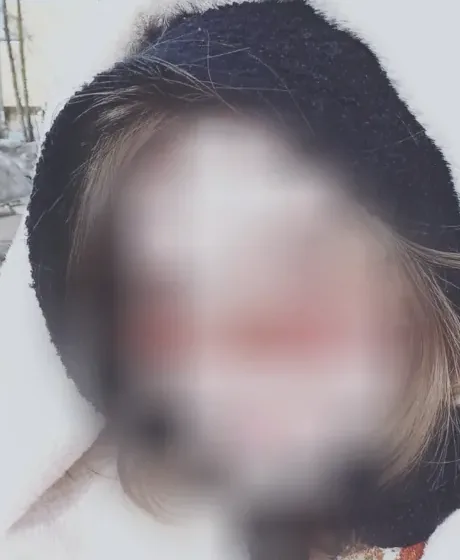 Paula, 19 años