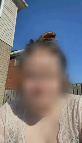 Sara, 37 años